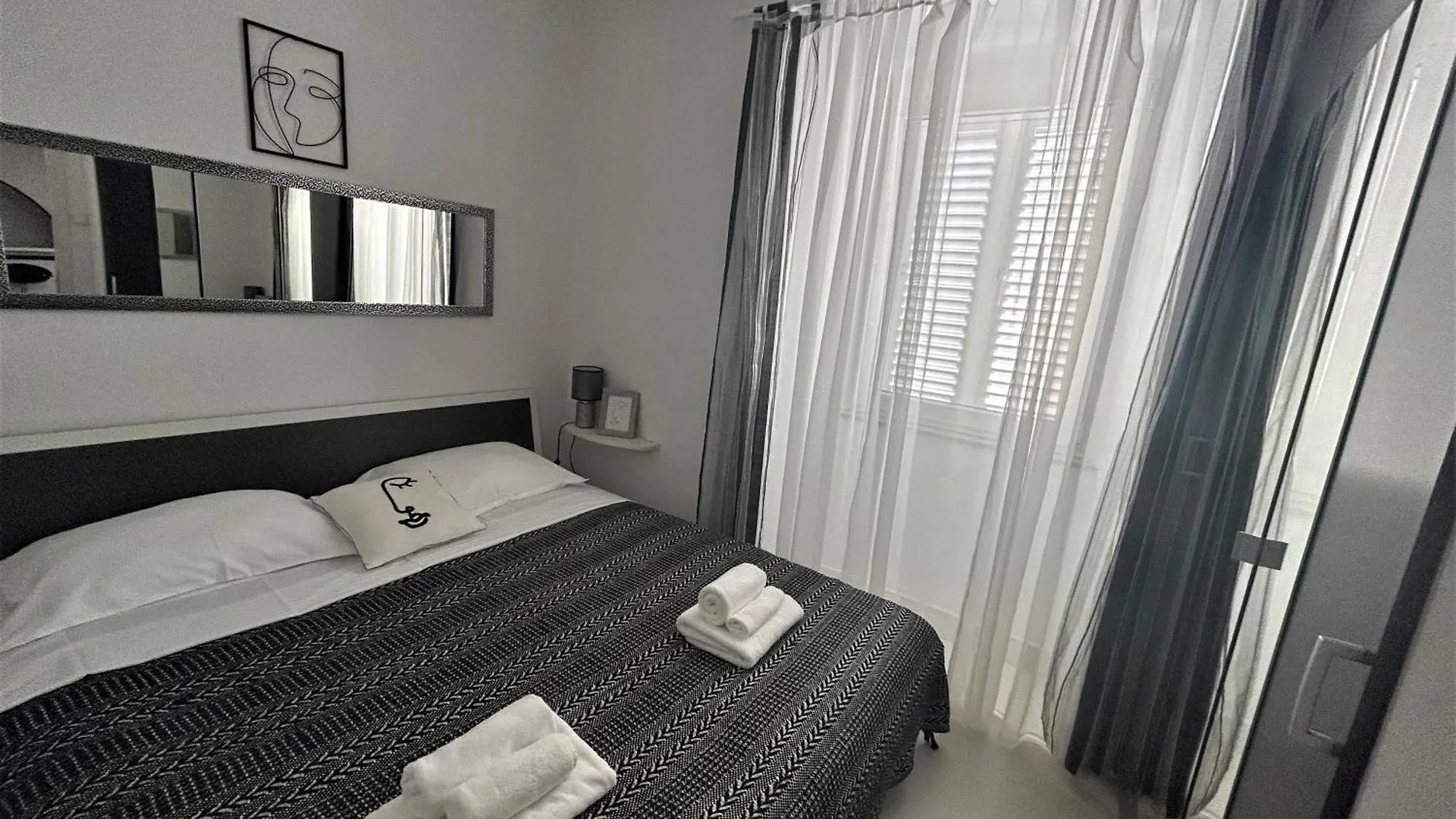 Apartment Decumana Krk Town